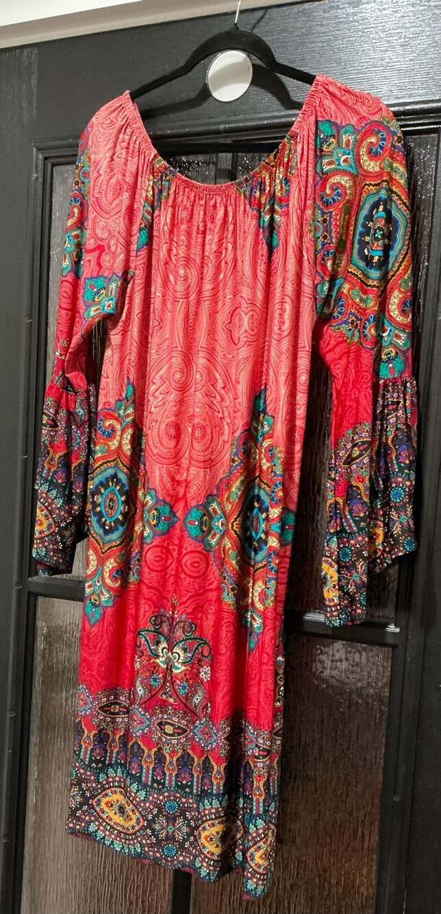 Madison Dress Size XL 3X Grande Red Paisley Boho Bell Sleeve